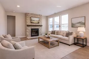 3262 Oak Creek Ln, Aurora, IL 60503 - Photo 3