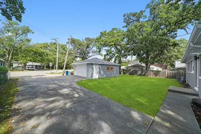 9624 W Shore Drive, Oak Lawn, IL 60453 - Photo 37