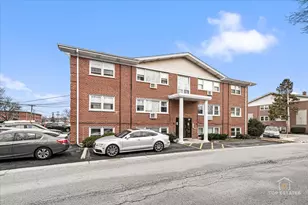 10154 Hartford Ct, Schiller Park, IL 60176 - Photo 21