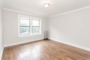 6959 S Paxton Ave, Chicago, IL 60649 - Photo 9