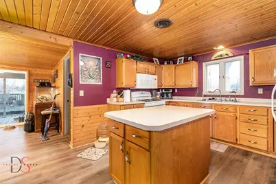 2726 E 2625th Road, Marseilles, IL 61341 - Photo 9