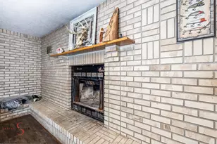 2726 E 2625th Rd, Marseilles, IL 61341 - Photo 7