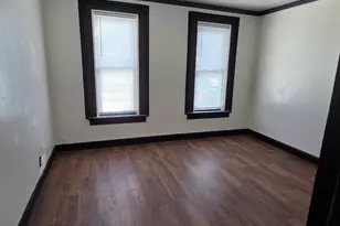 525 S Lasalle St, Aurora, IL 60505 - Photo 3