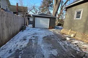 525 S Lasalle St, Aurora, IL 60505 - Photo 13