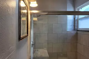 525 S Lasalle St, Aurora, IL 60505 - Photo 5