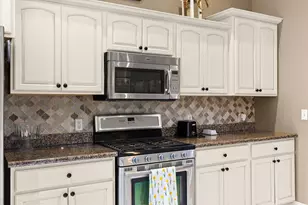 1 Arc St, Wenona, IL 61377 - Photo 13