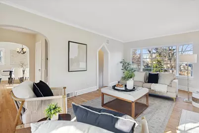 606 Elm Street, Glen Ellyn, IL 60137 - Photo 3