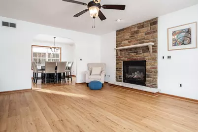 2501 Meadow View Lane, Rockford, IL 61102 - Photo 5