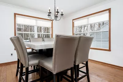 2501 Meadow View Lane, Rockford, IL 61102 - Photo 11