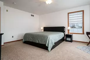 2501 Meadow View Ln, Rockford, IL 61102 - Photo 23