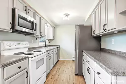 5703 Fox Lake Road, McHenry, IL 60051 - Photo 3