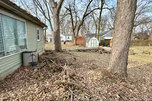 529 7th Ave, Ottawa, IL 61350 - Photo 3