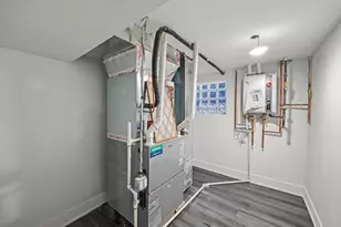 11348 S Stewart Ave, Chicago, IL 60628 - Photo 25