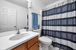 341 John M Boor Dr, Gilberts, IL 60136 - Photo 13