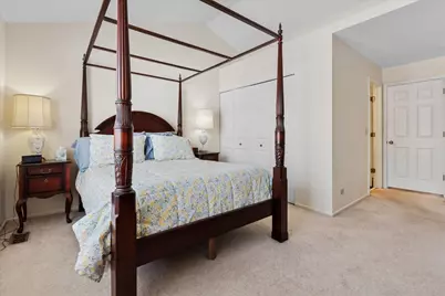 [Address not provided], Schaumburg, IL 60193 - Photo 17