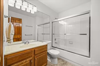 1712 Coach Drive, Naperville, IL 60565 - Photo 17