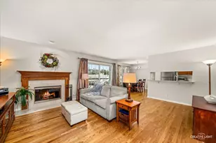 1712 Coach Dr, Naperville, IL 60565 - Photo 3