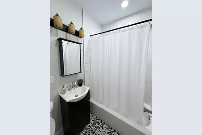 1520 S Kedvale Avenue #2, Chicago, IL 60623 - Photo 9