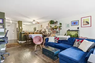 1555 N Sandburg Terrace, Chicago, IL 60610 - Photo 5