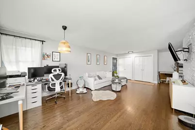 3801 W Sherwin Avenue, Lincolnwood, IL 60712 - Photo 5