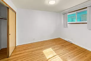 13059 Honore St, Blue Island, IL 60406 - Photo 9