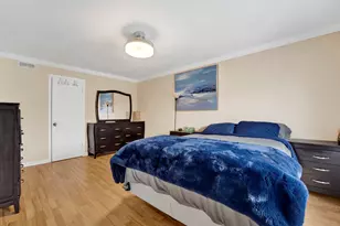 9804 S Karlov Ave, Oak Lawn, IL 60453 - Photo 15