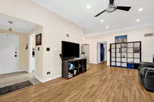 9804 S Karlov Ave, Oak Lawn, IL 60453 - Photo 3