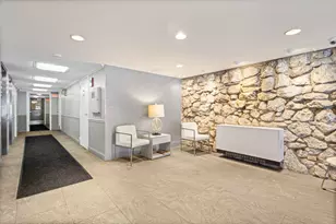 1567 Ridge Ave, Evanston, IL 60201 - Photo 13