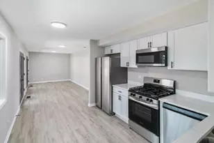 17805 Dogwood Ln, Hazel Crest, IL 60429 - Photo 9