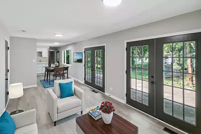 17805 Dogwood Lane, Hazel Crest, IL 60429 - Photo 5