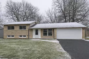 17805 Dogwood Ln, Hazel Crest, IL 60429 - Photo 1