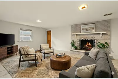 558 Birchwood Road, Frankfort, IL 60423 - Photo 11