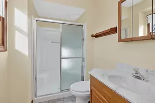 7006 Wilcox Ave, Darien, IL 60561 - Photo 17