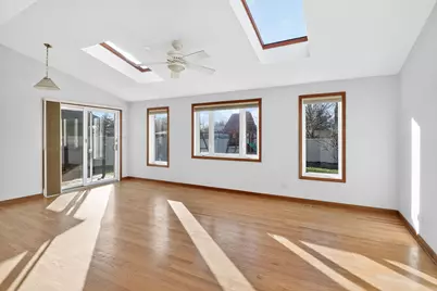 7006 Wilcox Avenue, Darien, IL 60561 - Photo 11