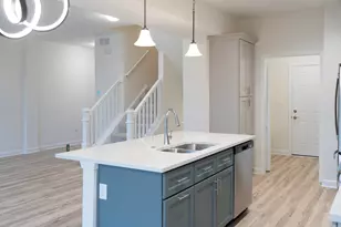 513 Amherst Dr, Sycamore, IL 60178 - Photo 11