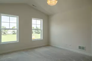 513 Amherst Dr, Sycamore, IL 60178 - Photo 27