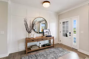 24 Hawthorn Rdg Dr, Hawthorn Woods, IL 60047 - Photo 3