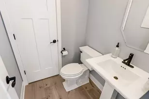 24 Hawthorn Rdg Dr, Hawthorn Woods, IL 60047 - Photo 31