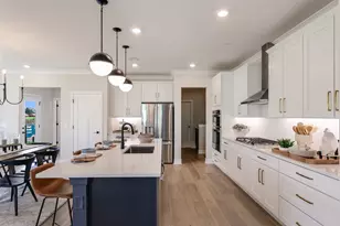 24 Hawthorn Rdg Dr, Hawthorn Woods, IL 60047 - Photo 15