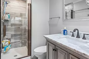 [Address not provided], Crystal Lake, IL 60012 - Photo 17