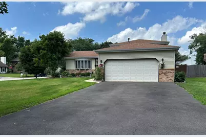 [Address not provided], Crystal Lake, IL 60012 - Photo 1