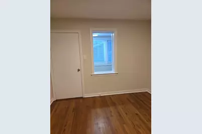 [Address not provided], Skokie, IL 60077 - Photo 19