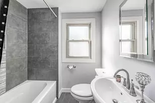 6724 S Kolin Ave, Chicago, IL 60629 - Photo 11