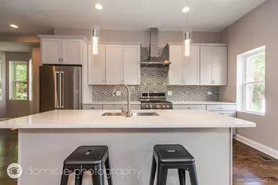 806 S Oakley Boulevard, Chicago, IL 60612 - Photo 15