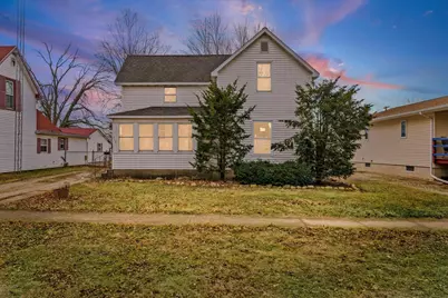 242 E Pine Street, Paxton, IL 60957 - Photo 1