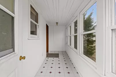 242 E Pine Street, Paxton, IL 60957 - Photo 3