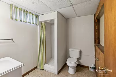 512 S Wall Street, Kankakee, IL 60901 - Photo 17