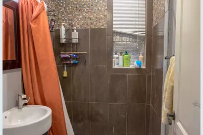 1645 N Monticello Avenue, Chicago, IL 60647 - Photo 17