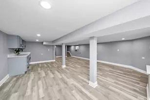 8033 S Harvard Ave, Chicago, IL 60620 - Photo 13