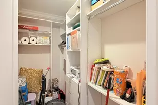 3646 N Fremont St, Chicago, IL 60613 - Photo 13